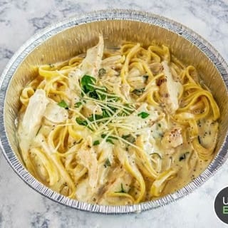 Fettuccine Alfredo