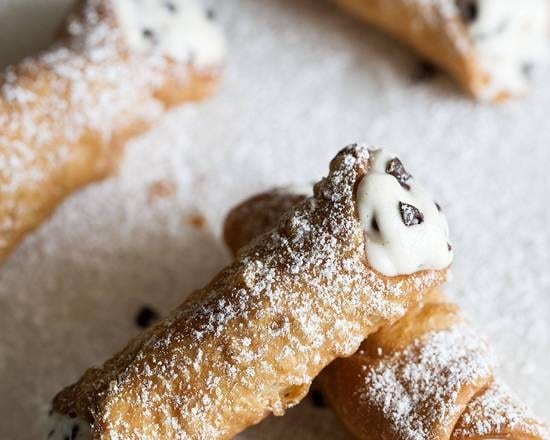 Italian Cannoli Super Special Offer (10).